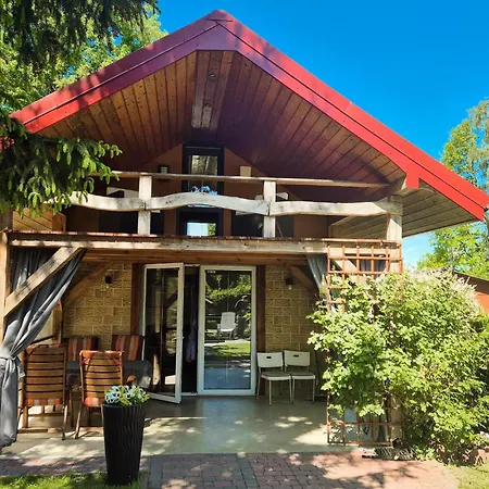 Gorgeous In With Lake View Holiday home