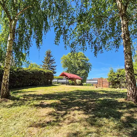 Gorgeous In With Lake View Holiday home *
